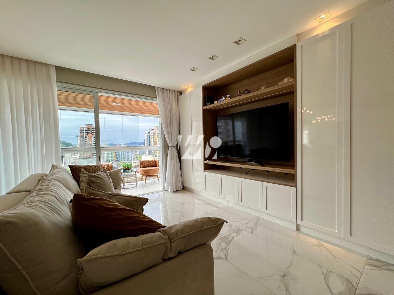 Apartamento em Pagani, Palhoça. 3 quartos, 143m². Imagem 9 de 27